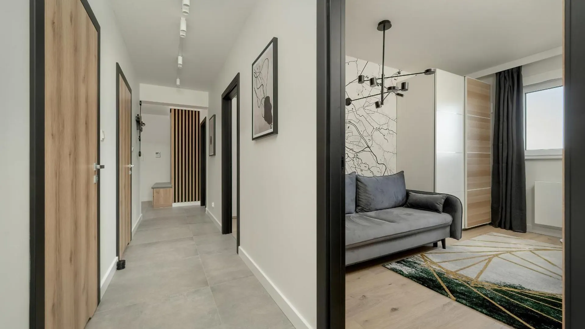 Exclusive River View Apartment With Balcony & Free Garage By Renters Prestige Wrocław 0*,  Polska