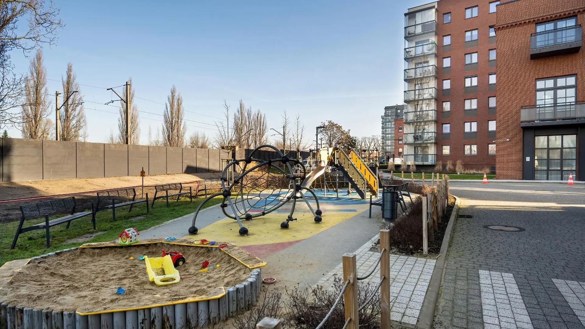 Exclusive River View Apartment With Balcony & Free Garage By Renters Prestige Wrocław Polska