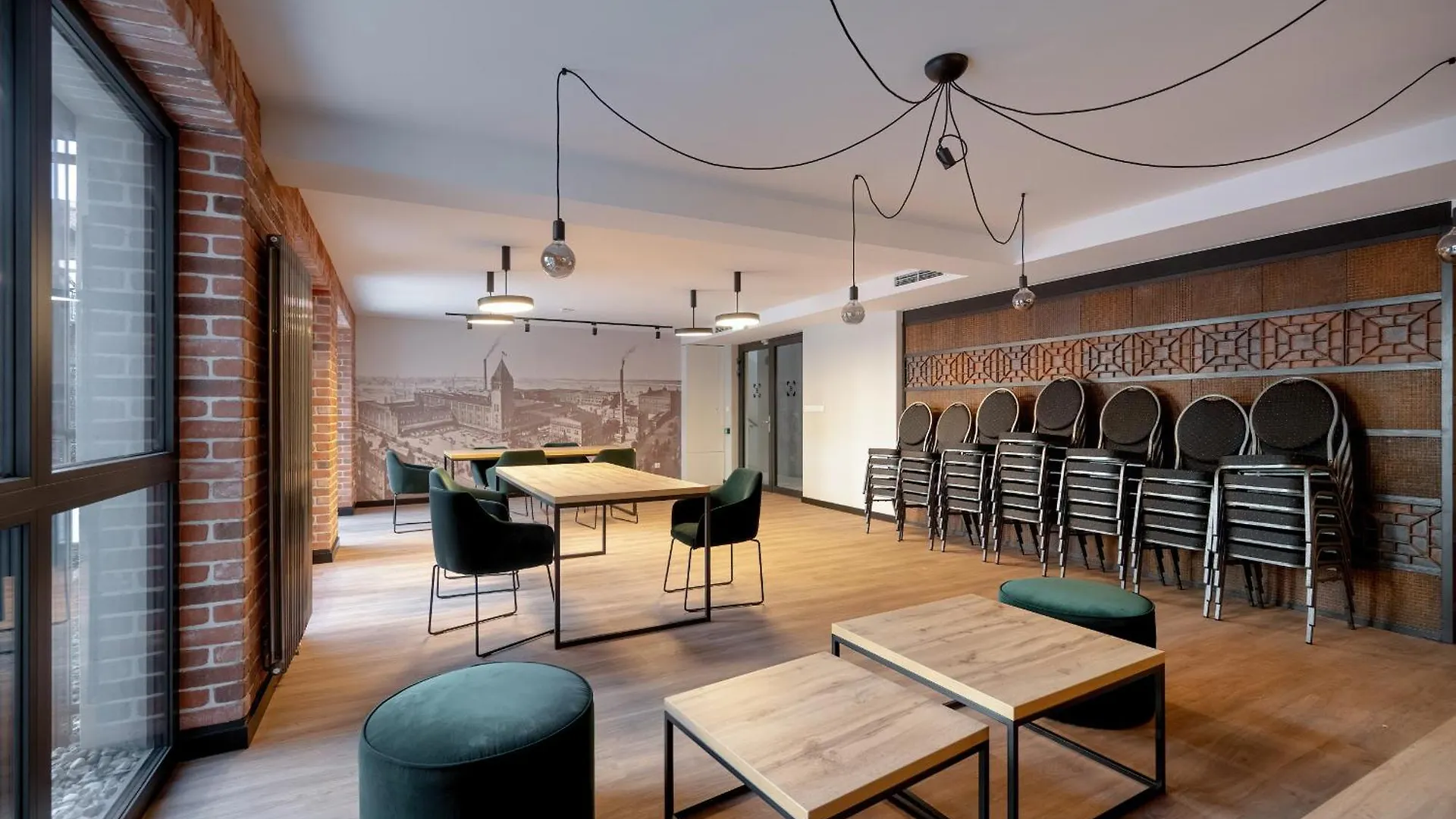 Exclusive River View Apartment With Balcony & Free Garage By Renters Prestige Wrocław Polska